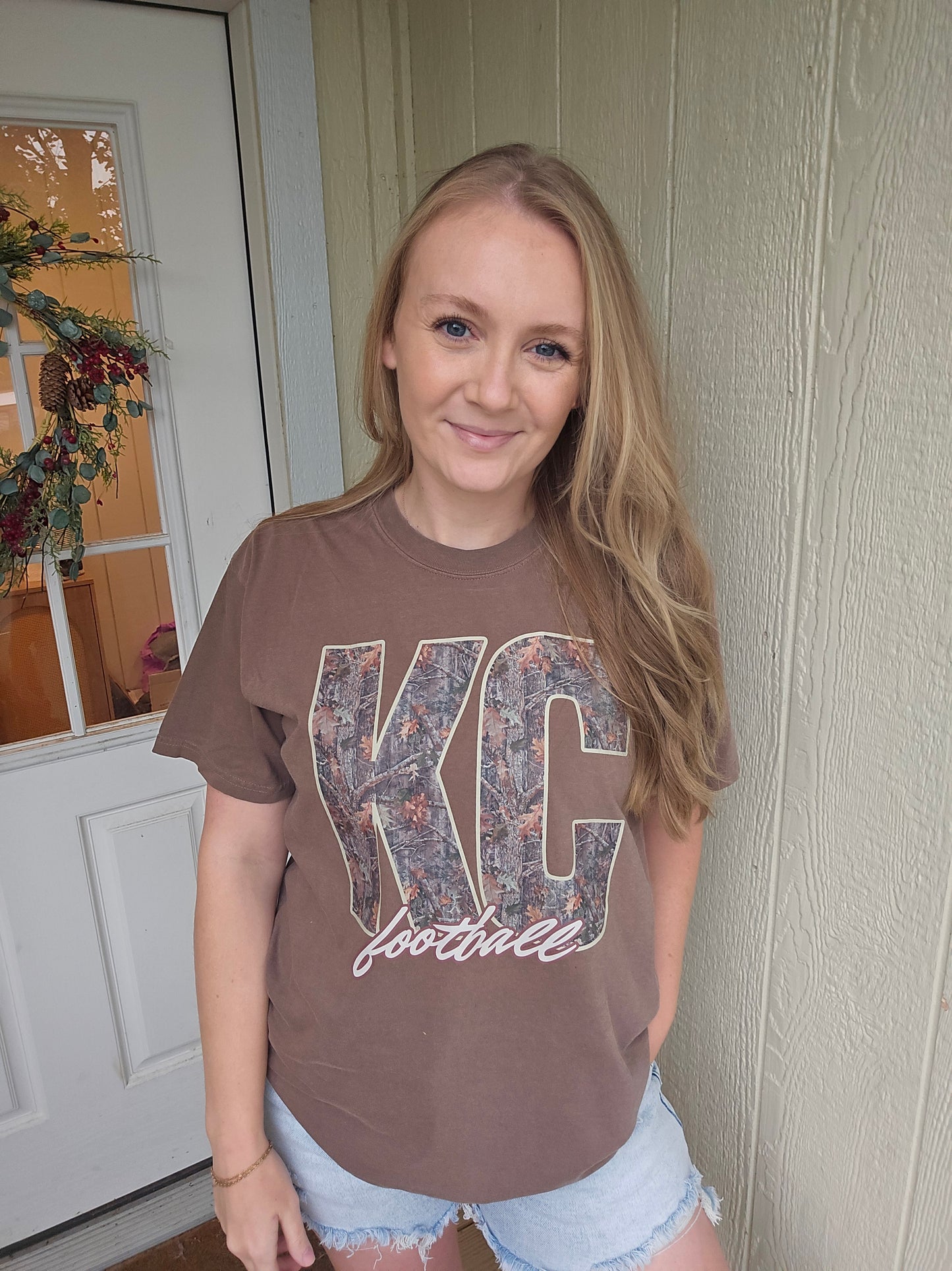 KC FOOTBALL CAMO Espresso Vintage Wash Tee