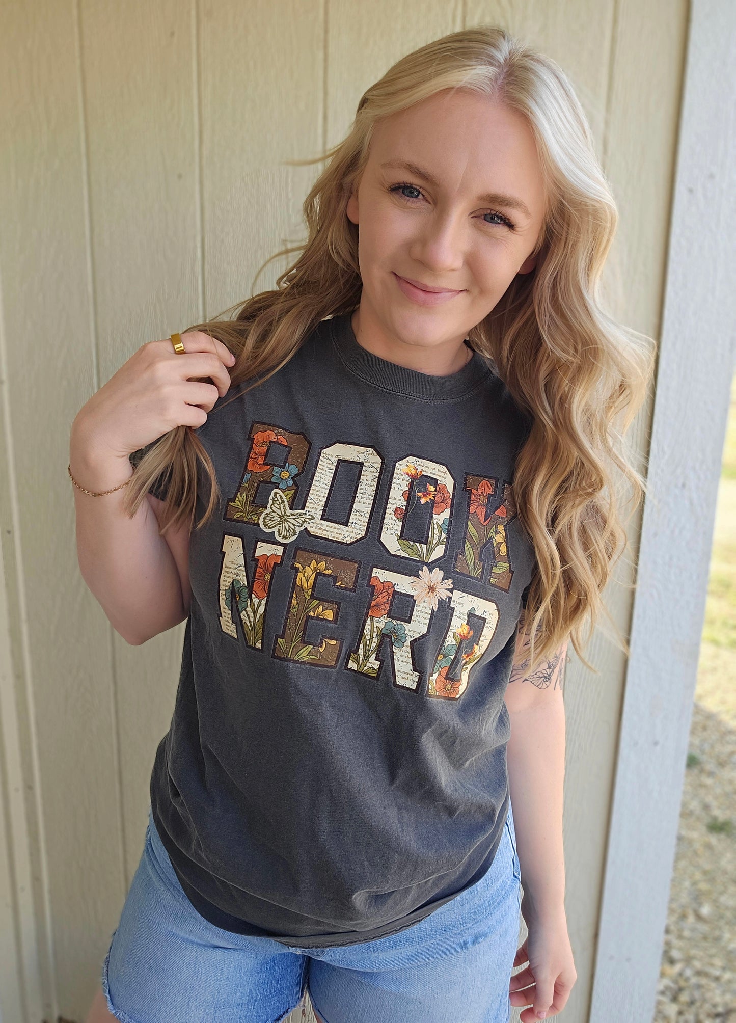 BOOK NERD Floral Charcoal Vintage Wash Tee