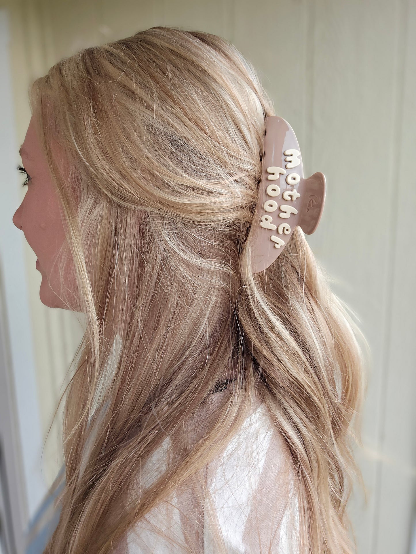MOTHERHOOD Neutral Bubble Ivory Claw Clip (Large)
