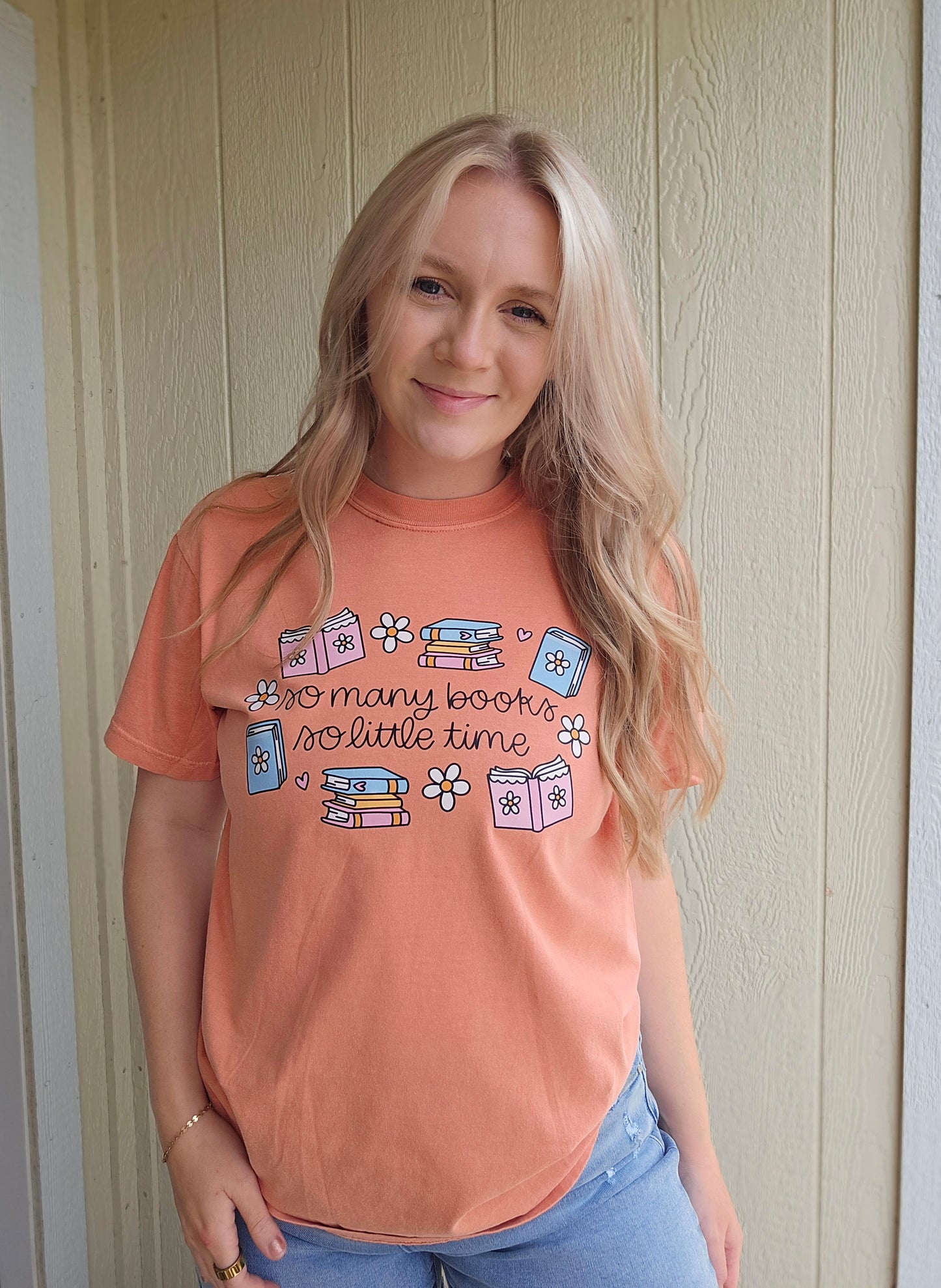 SO MANY BOOKS Terracotta Vintage Wash Tee