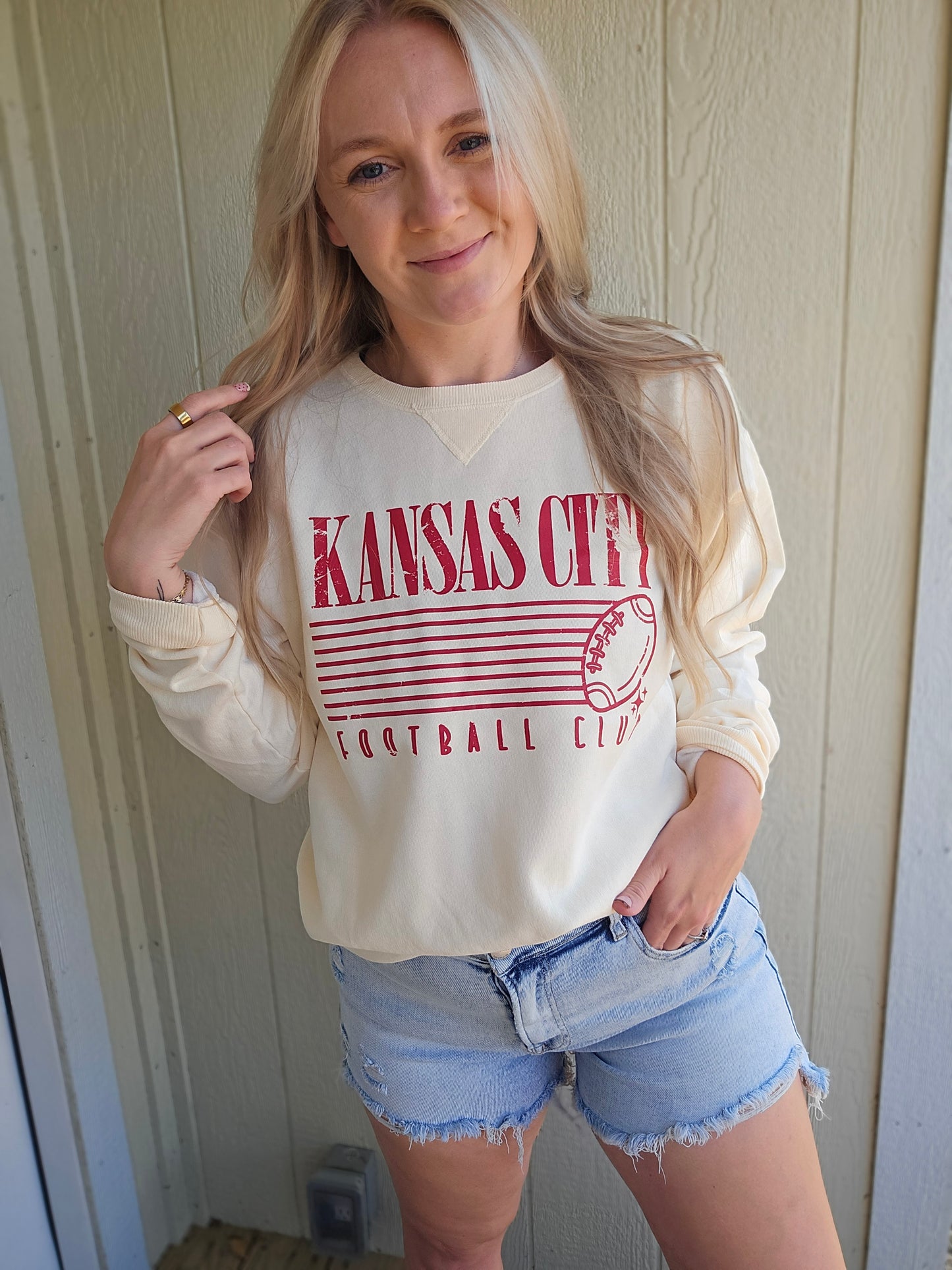 KC FOOTBALL CLUB Ivory Vintage Wash Crewneck