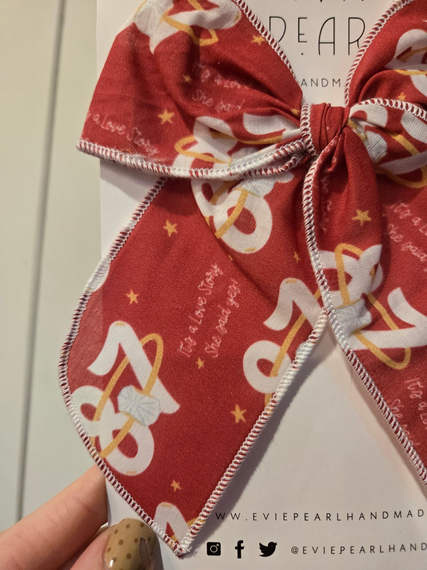 87 LOVE STORY Red Oversized Clip Bow