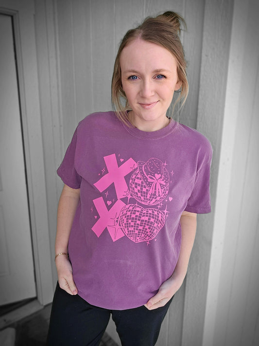 XOXO SPARKLE COWBOY Berry Vintage Wash Short Sleeve Tee
