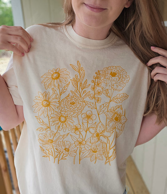 BOHO WILDFLOWERS Ivory Vintage Wash Tee