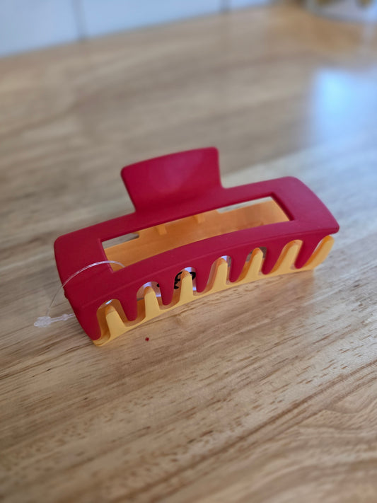 2-TONE Red/Gold Claw Clip