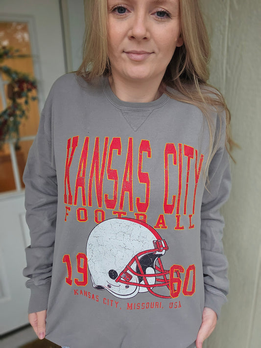 KC 1960 HELMET Grey Vintage Wash Crewneck