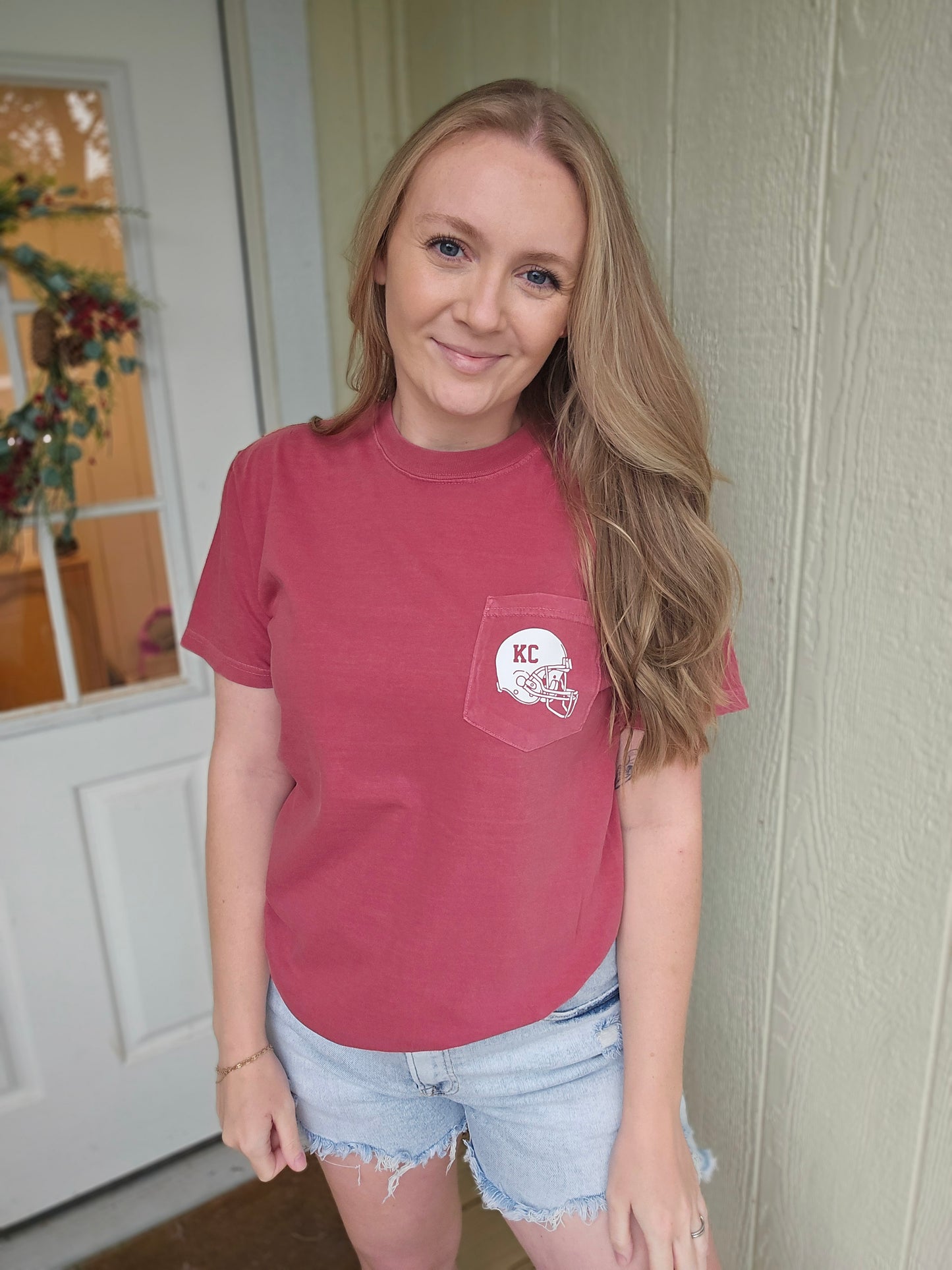 ON GAMEDAYS WE ROOT FOR KC Red Pocket Vintage Tee
