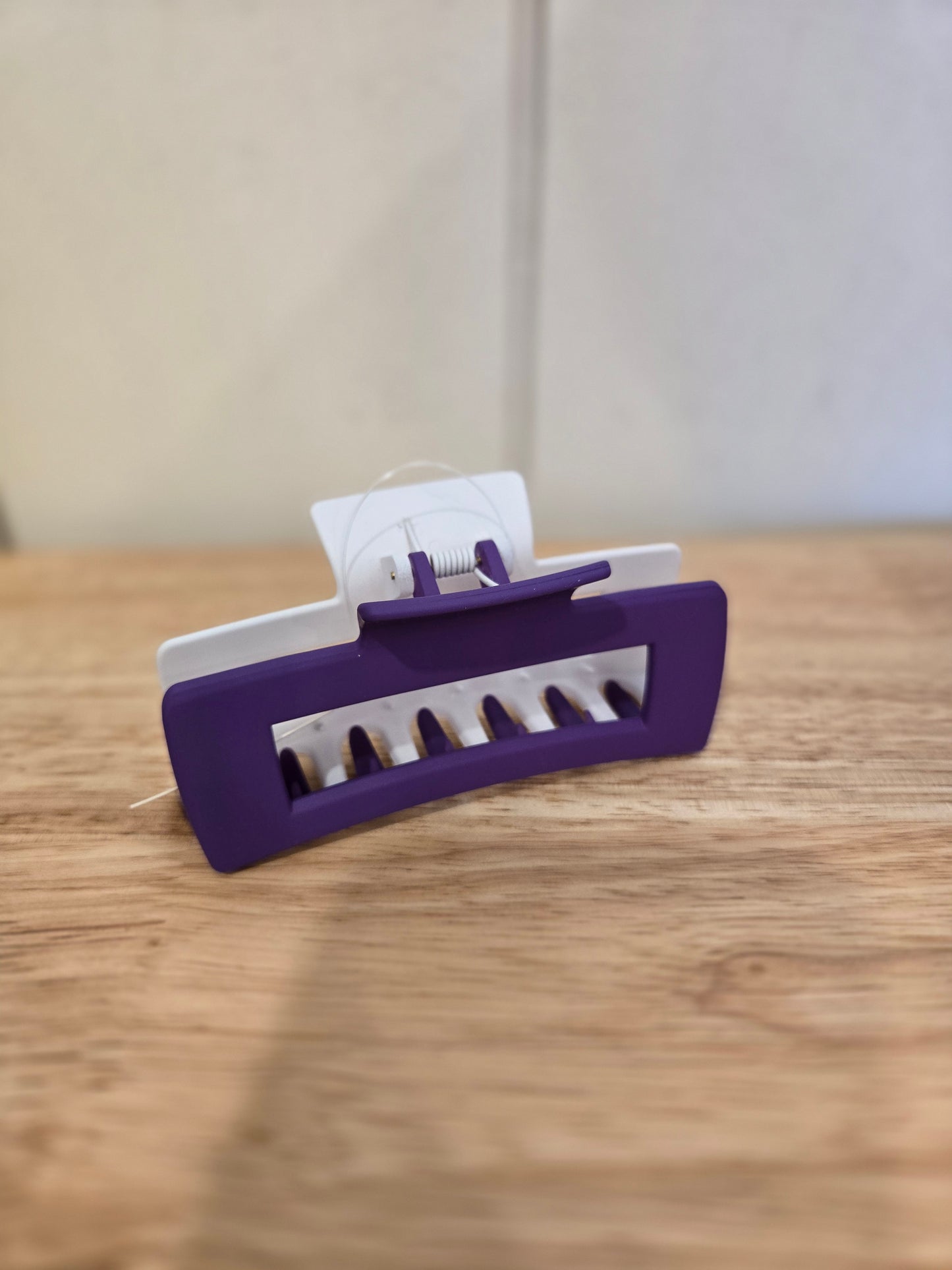 2-TONE White/Purple Claw Clip