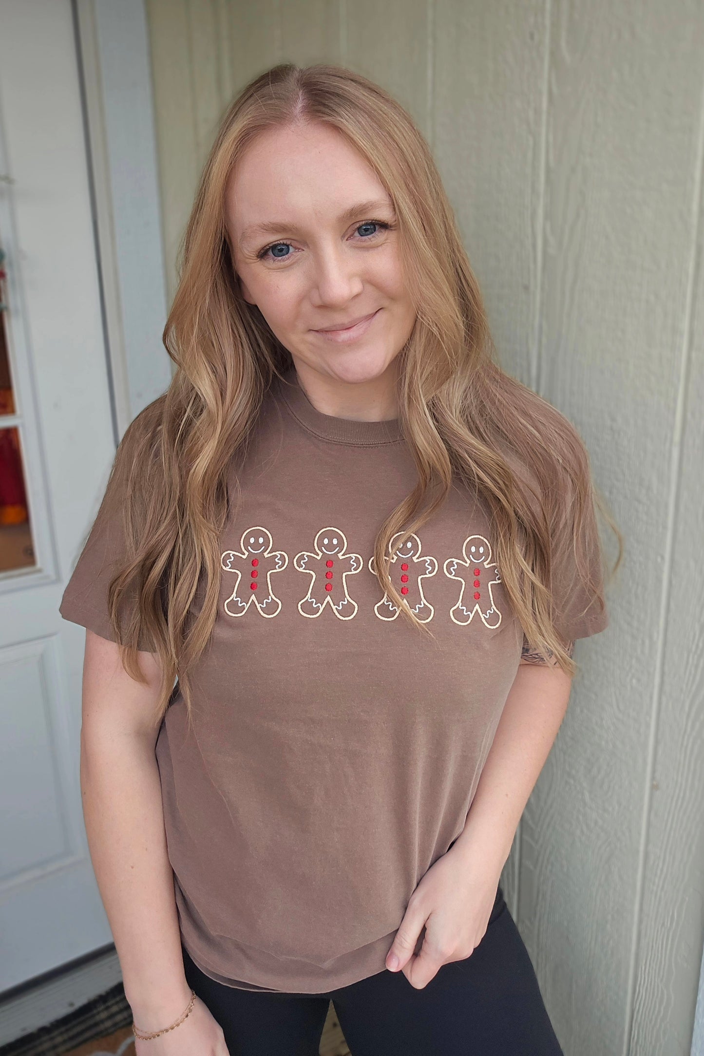 SIMPLE GINGERBREAD MEN Embroidered Espresso Vintage Wash Tee