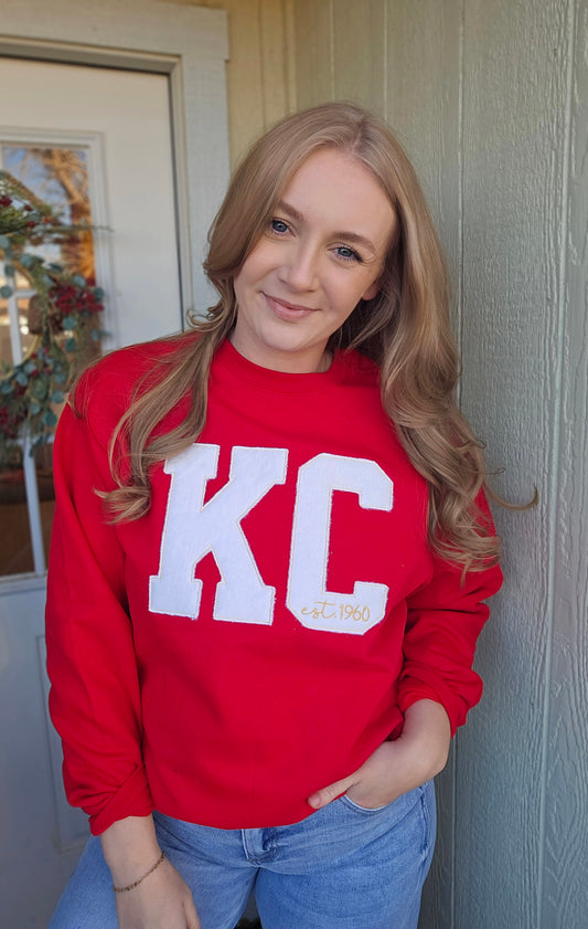 KC Est. 1960 Raggy Embroidered Crewneck Sweatshirt
