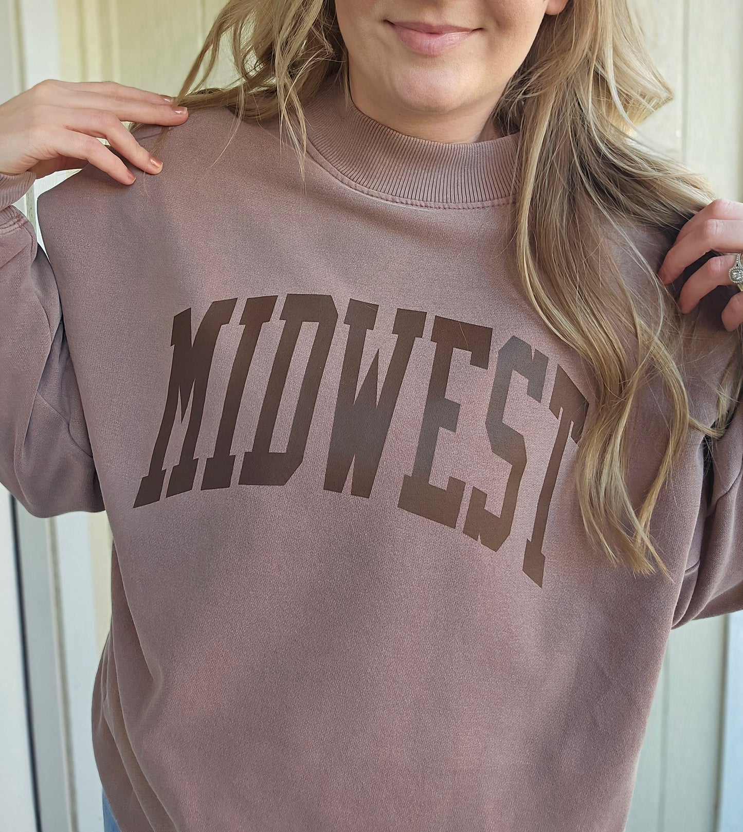 MIDWEST Espresso Vintage Wash Mockneck Sweatshirt