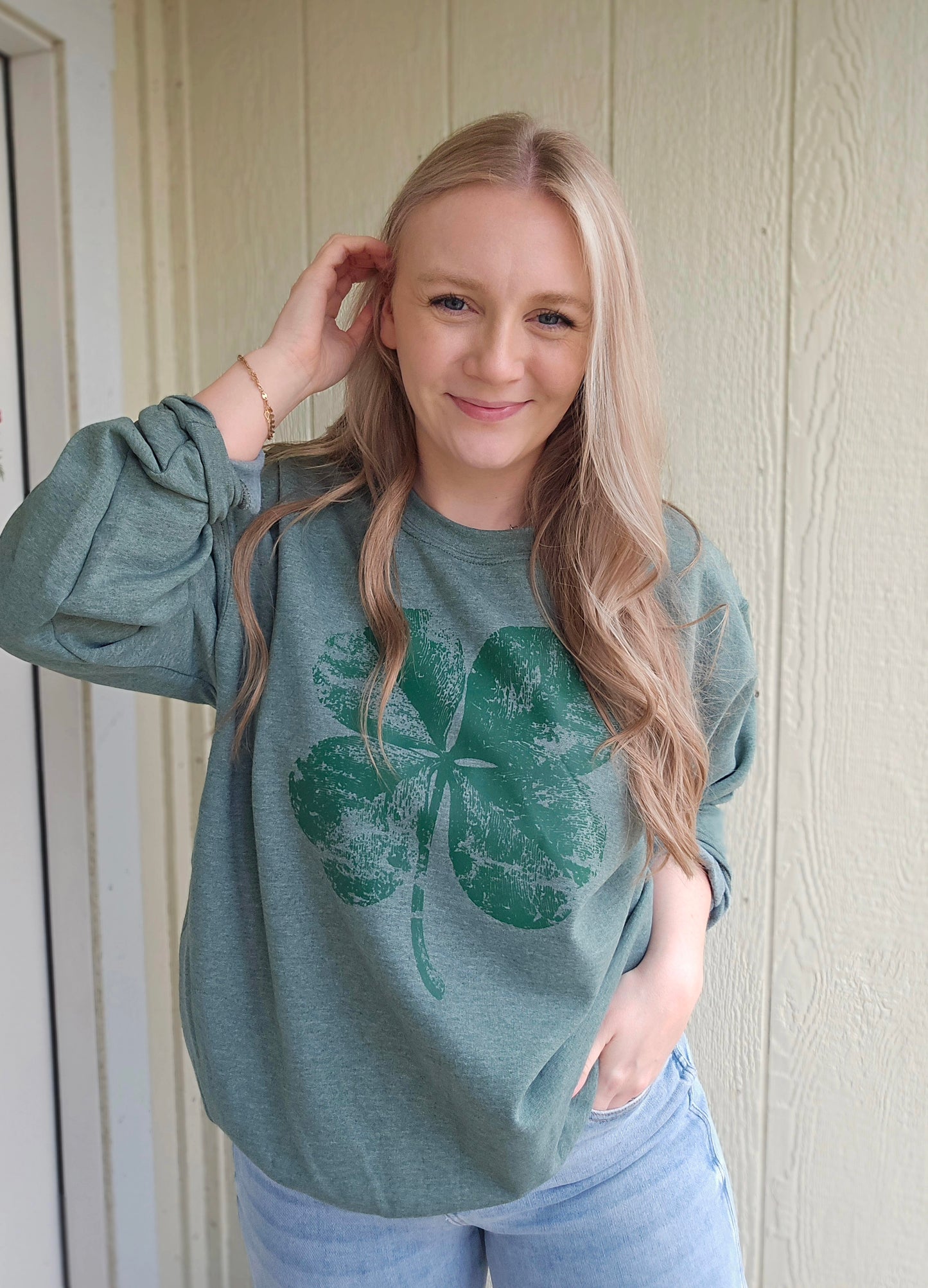 DISTRESSED SHAMROCK Tone on Tone Heather Green Crewneck
