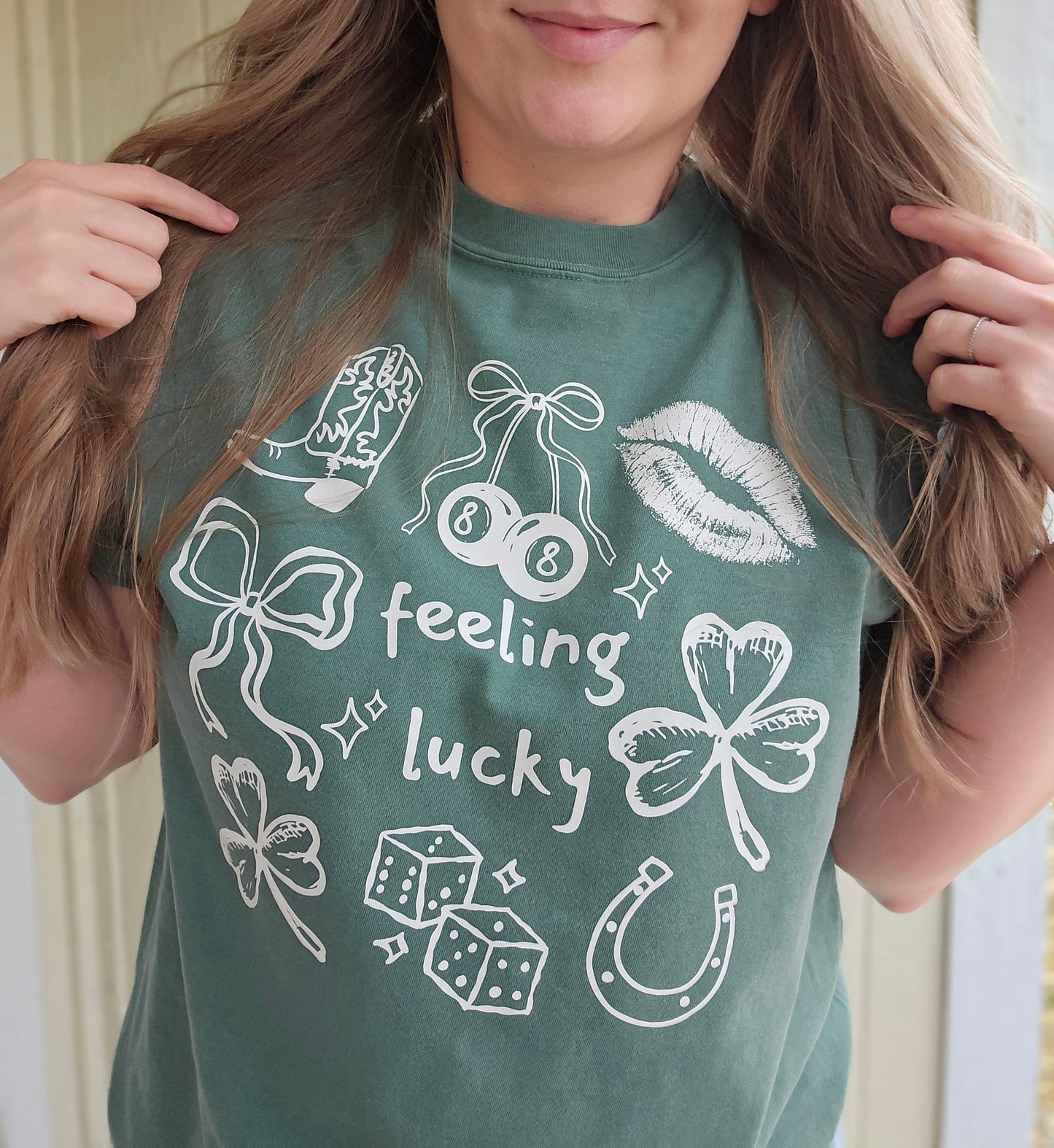 FEELING LUCKY Doodle Green Vintage Wash Tee