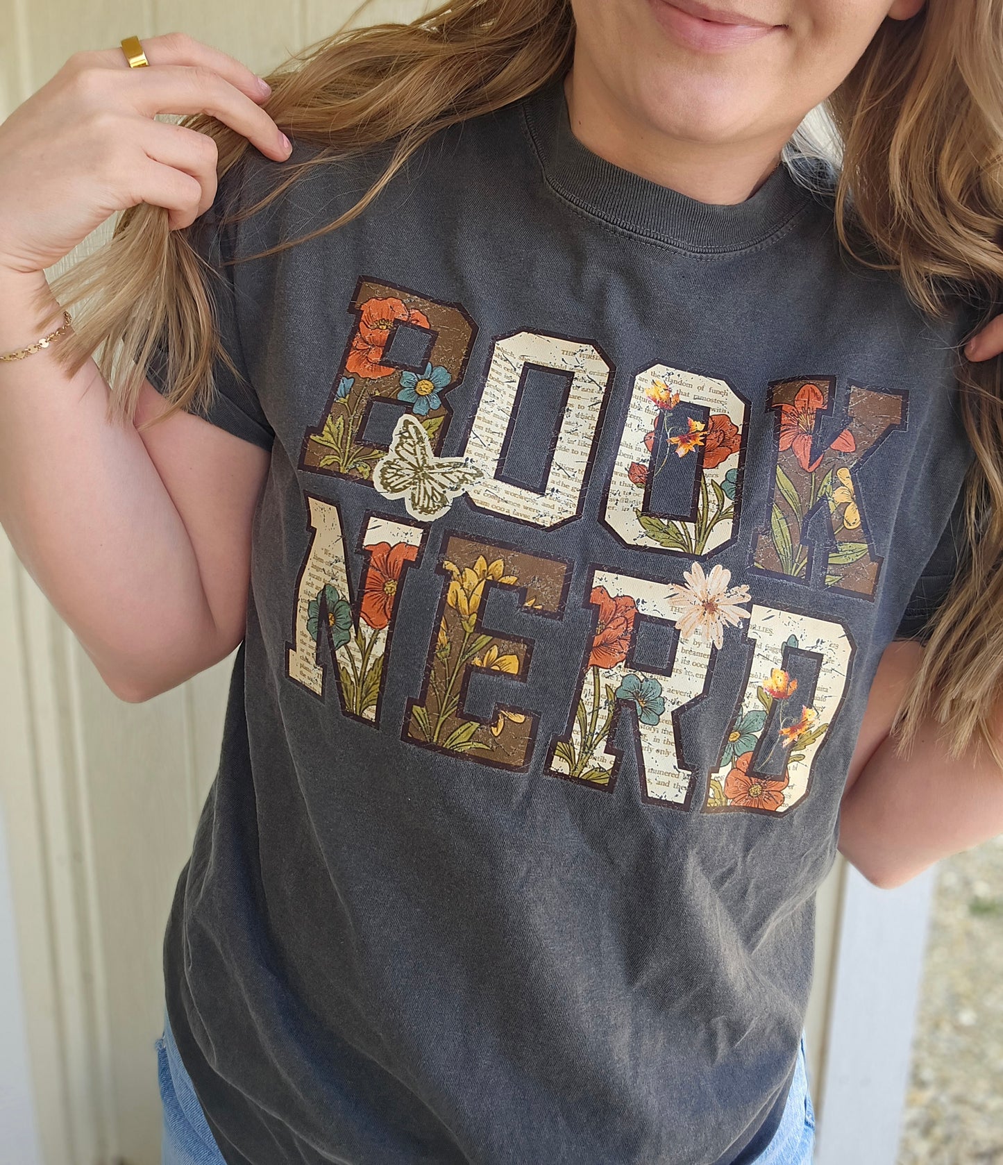 BOOK NERD Floral Charcoal Vintage Wash Tee