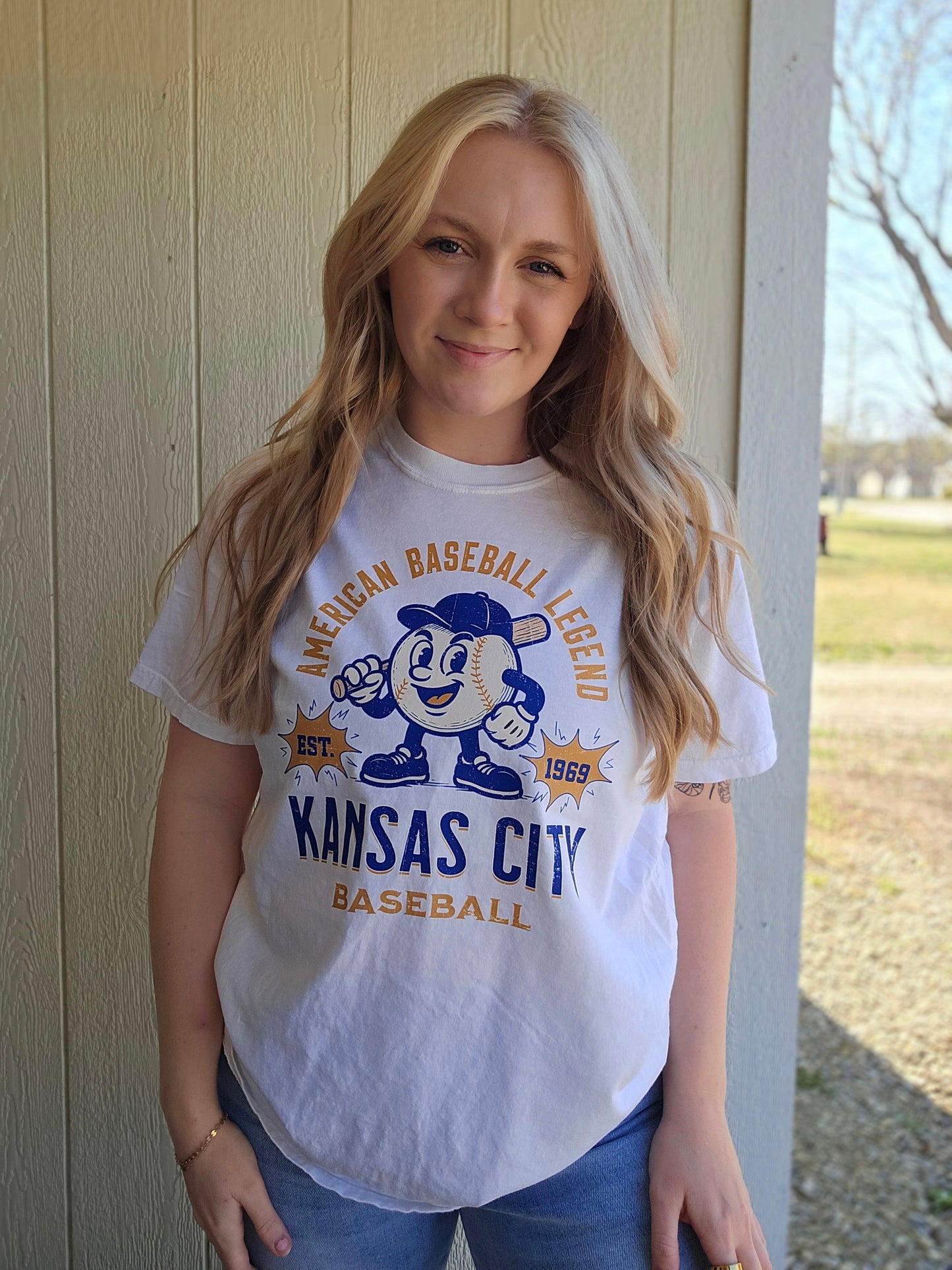 KC BASEBALL Retro White Vintage Wash Tee