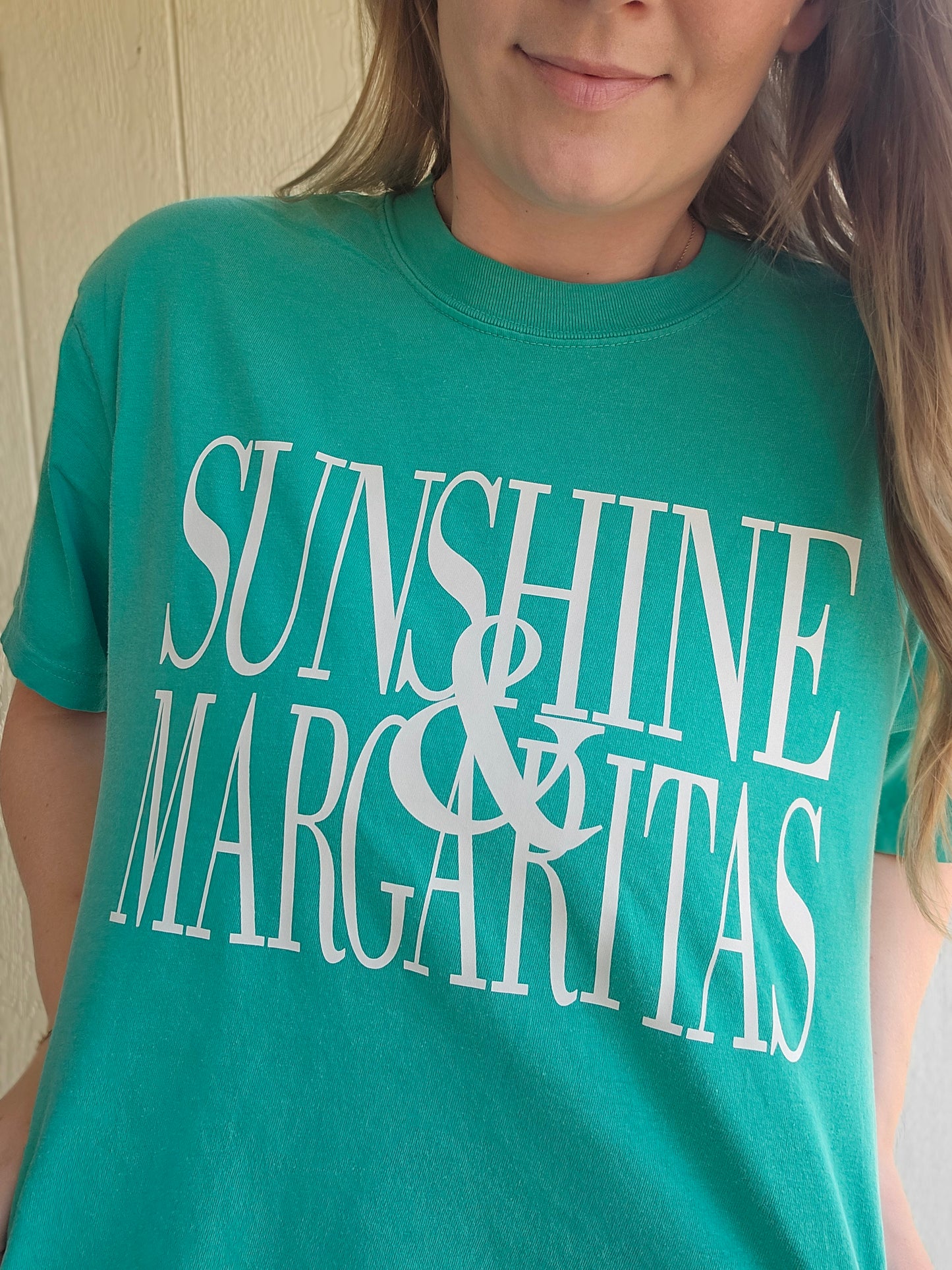 SUNSHINE & MARGARITAS Island Green Vintage Wash Tee