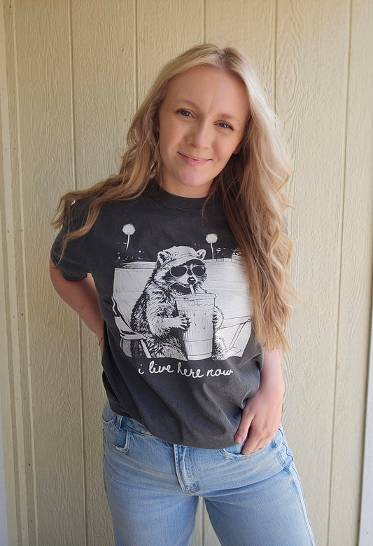 I LIVE HERE NOW Charcoal Vintage Wash Tee