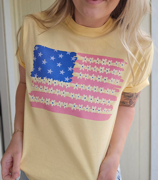 FLORAL FLAG Butter Yellow Vintage Wash Tee