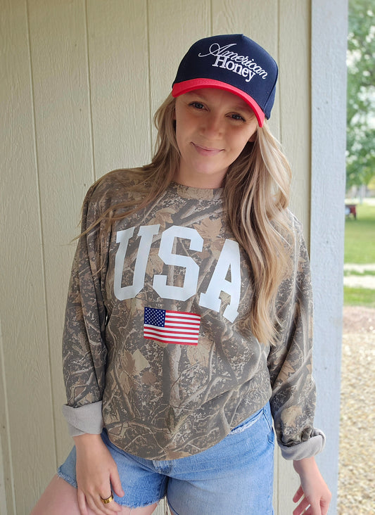 AMERICAN HONEY Two-Tone Embroidered Trucker Hat