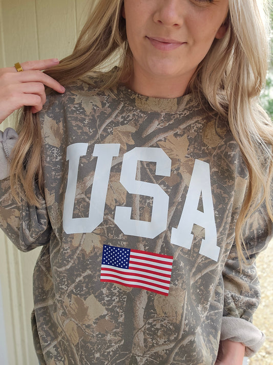 USA Varsity Flag Dark Camo Midweight Crewneck Sweatshirt