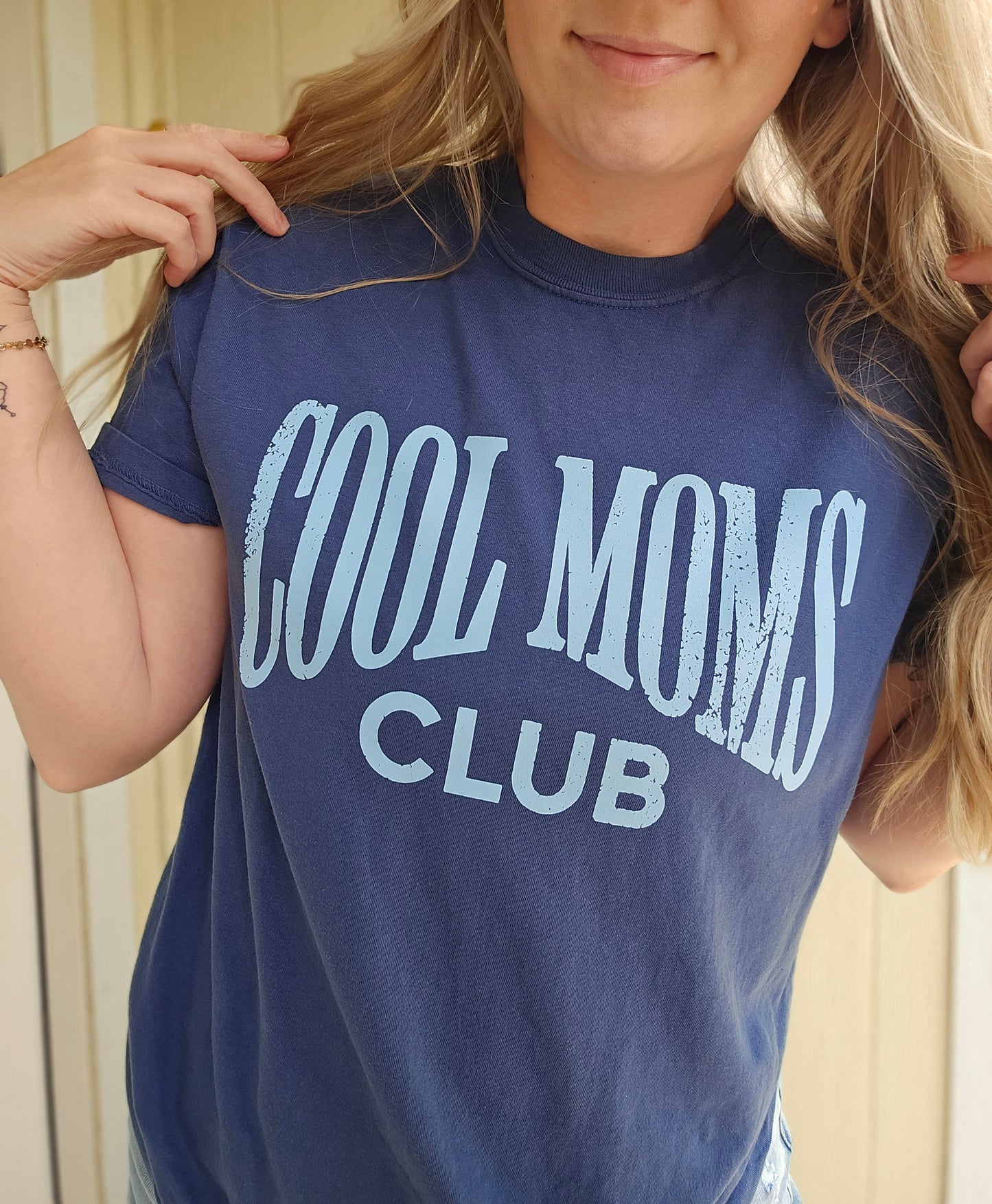 COOL MOMS CLUB Navy Vintage Wash Tee