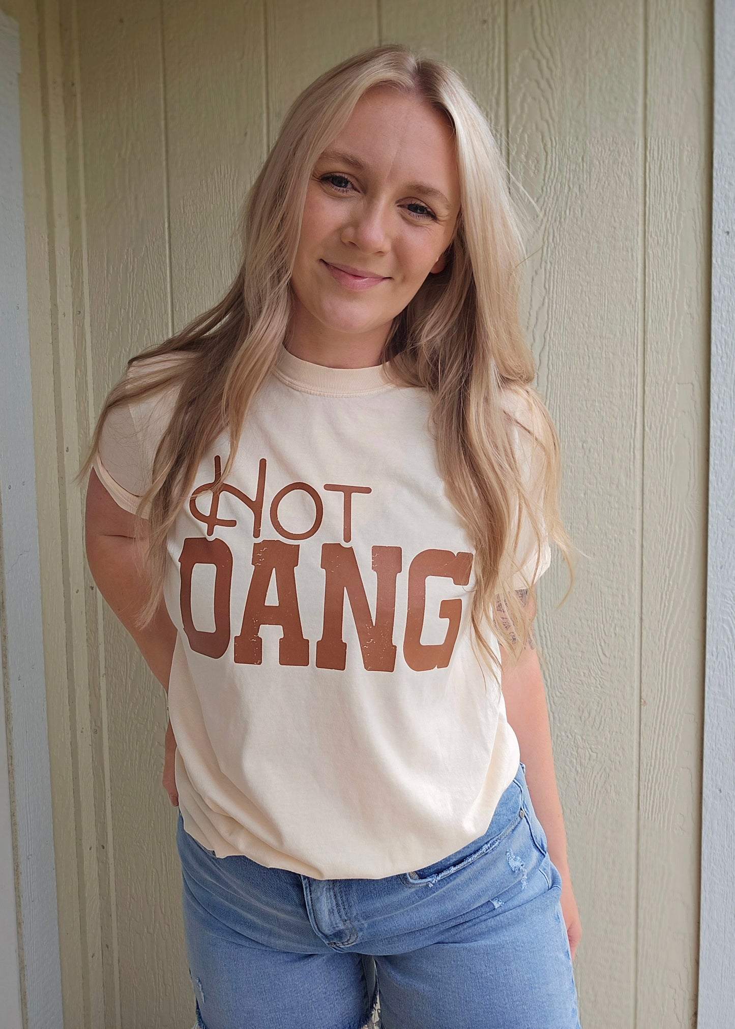 HOT DANG Ivory Vintage Wash Tee