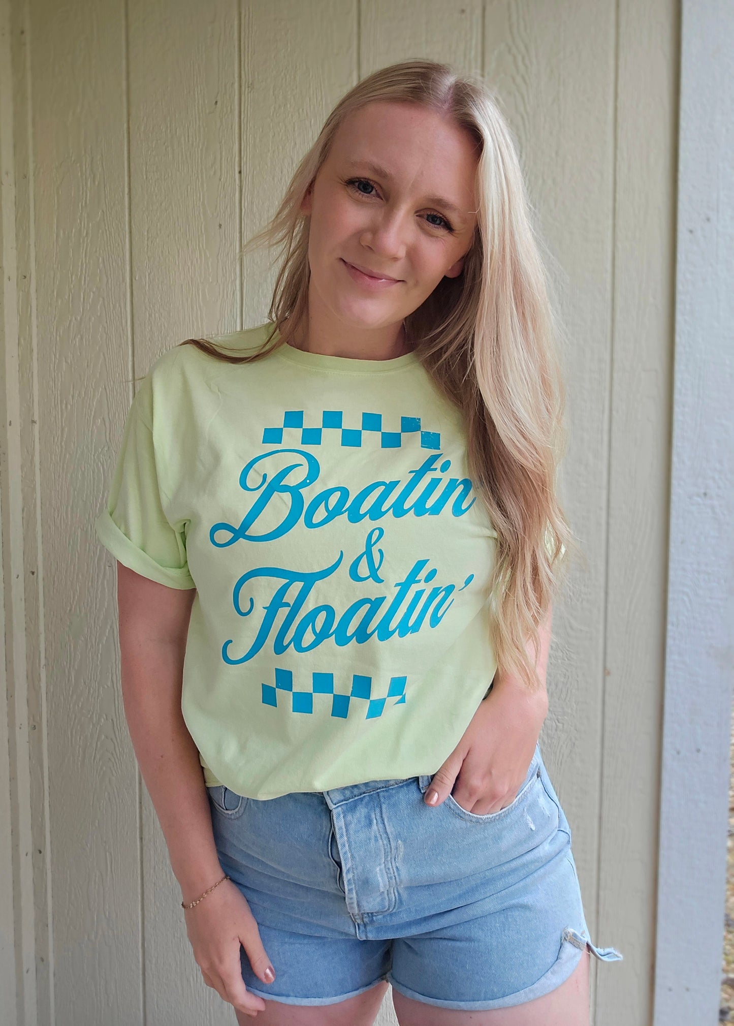 BOATIN' & FLOATIN' Key Lime Vintage Wash Tee