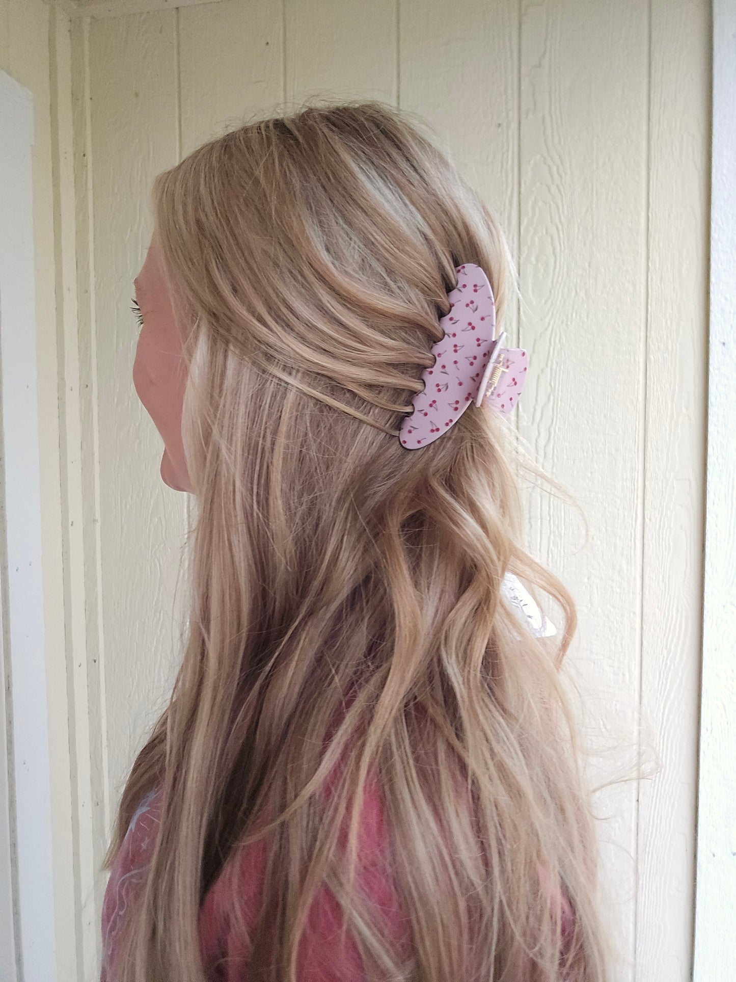 PINK CHERRIES Claw Clip (Medium)
