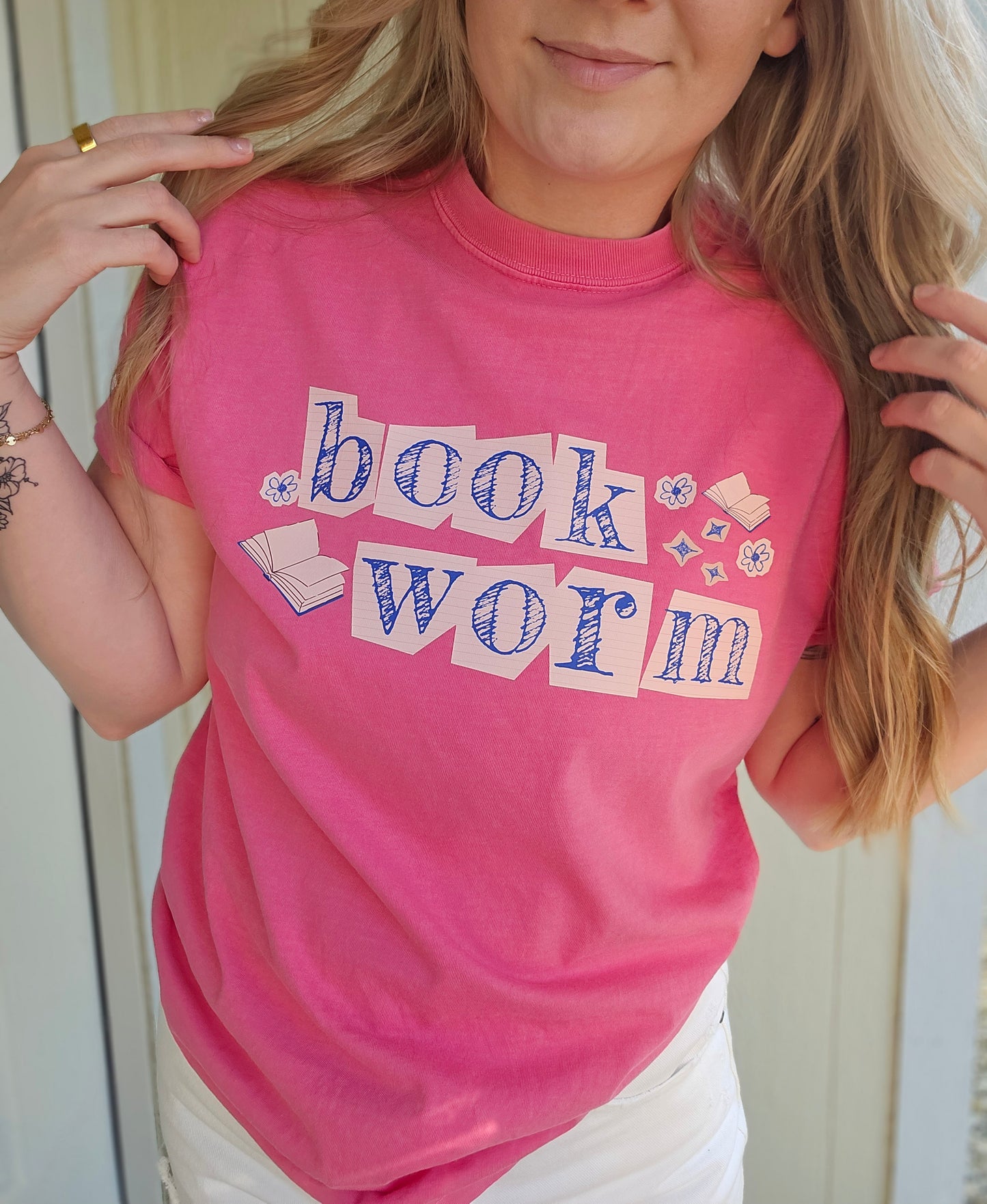 BOOK WORM Pink Berry Vintage Wash Tee
