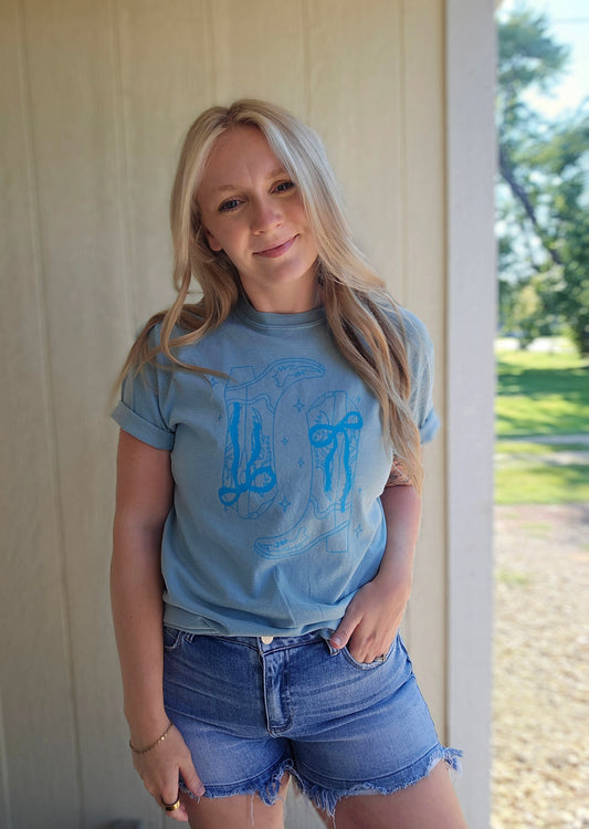 BOOT SCOOTIN' Tone on Tone Blue Vintage Wash Tee