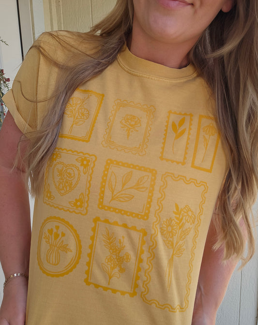 BOHO FLOWER STAMPS Mustard Vintage Wash Tee