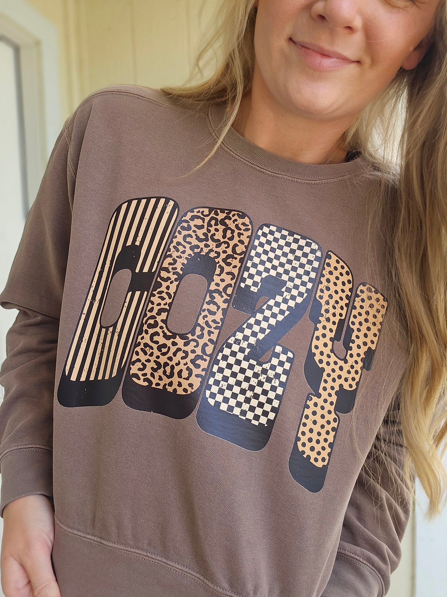 COZY MULTI-PATTERN Espresso Mid-Length Vintage Wash Sweatshirt