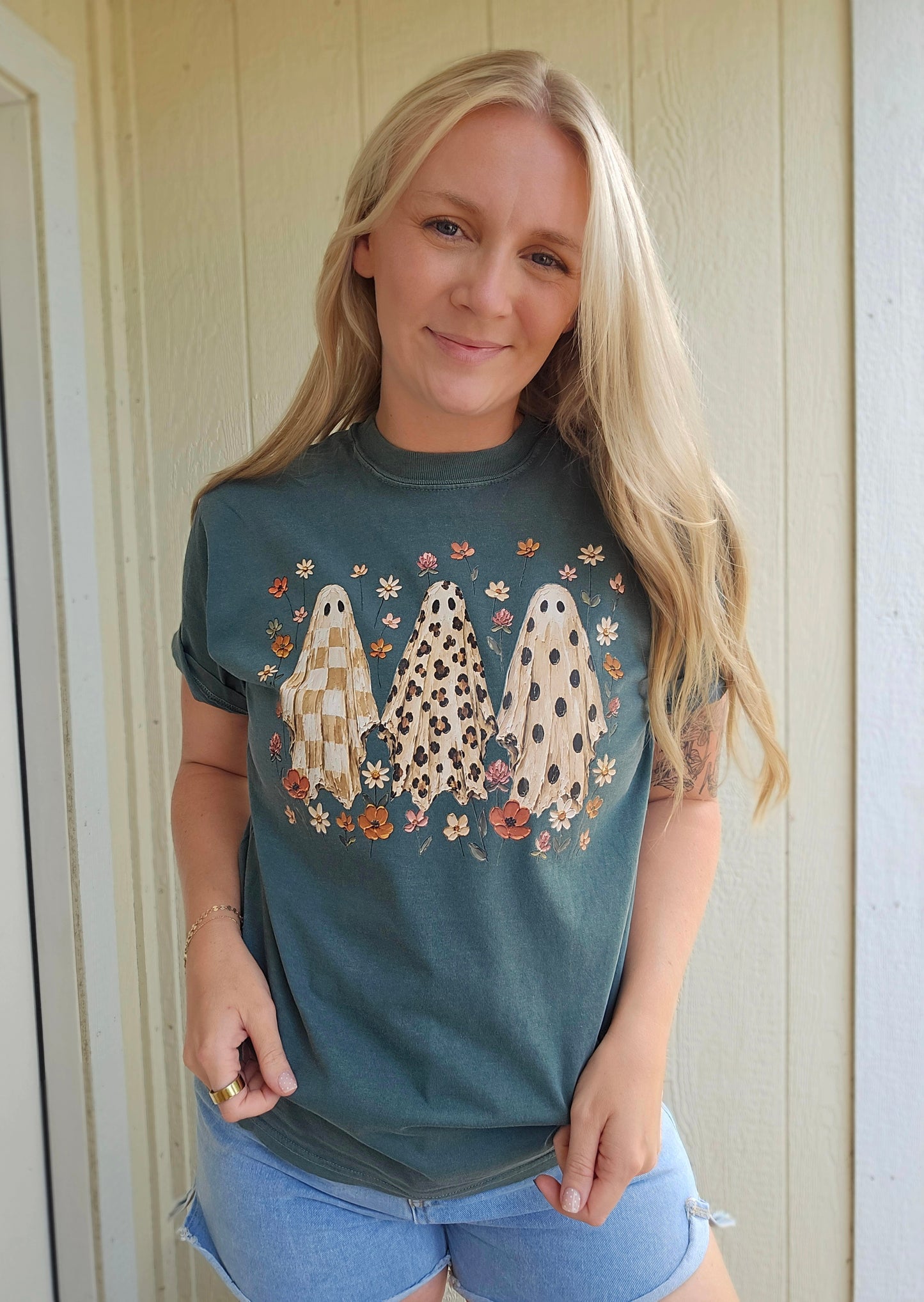 BOHO FLOWER GHOST TRIO Evergreen Vintage Wash Tee