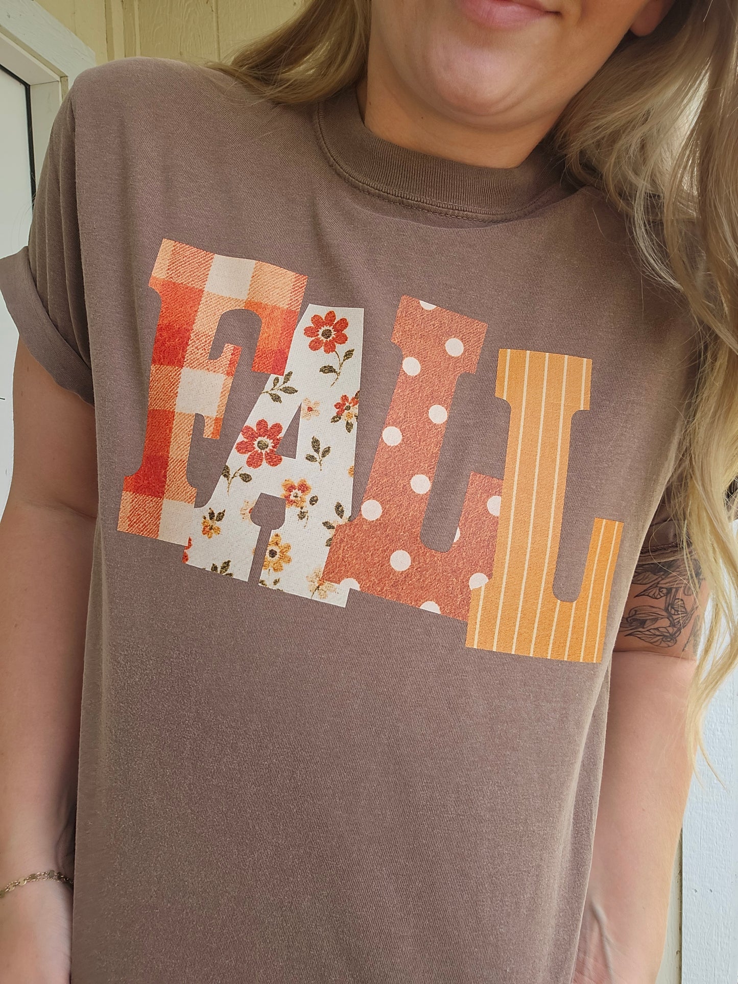 BOLD FALL Pattern Espresso Vintage Wash Tee