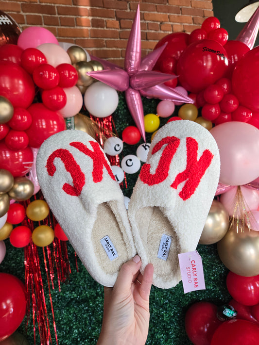KC Fuzzy Ivory/Red Slippers