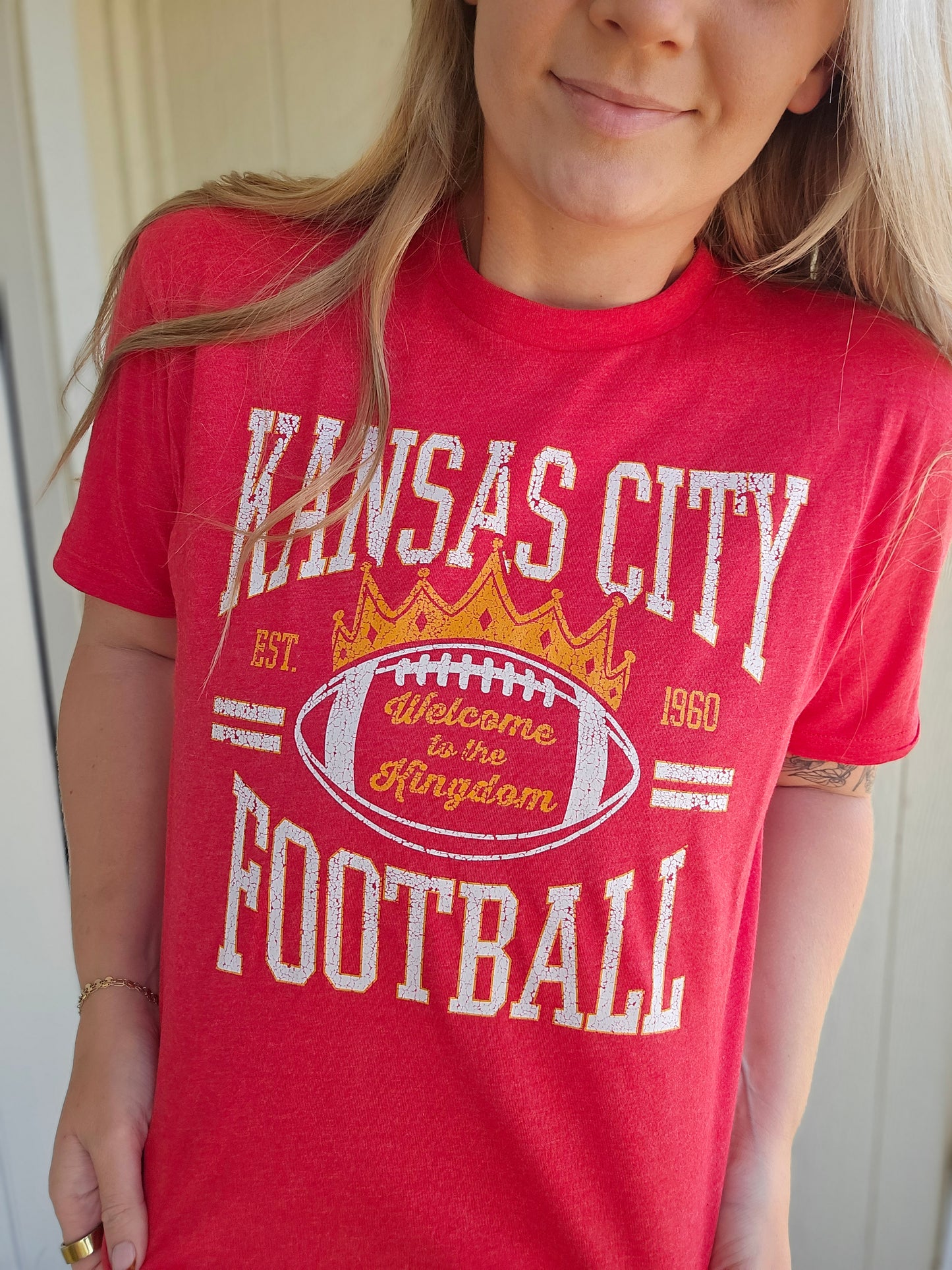 KC KINGDOM CROWN Heather Red Short Sleeve Tee