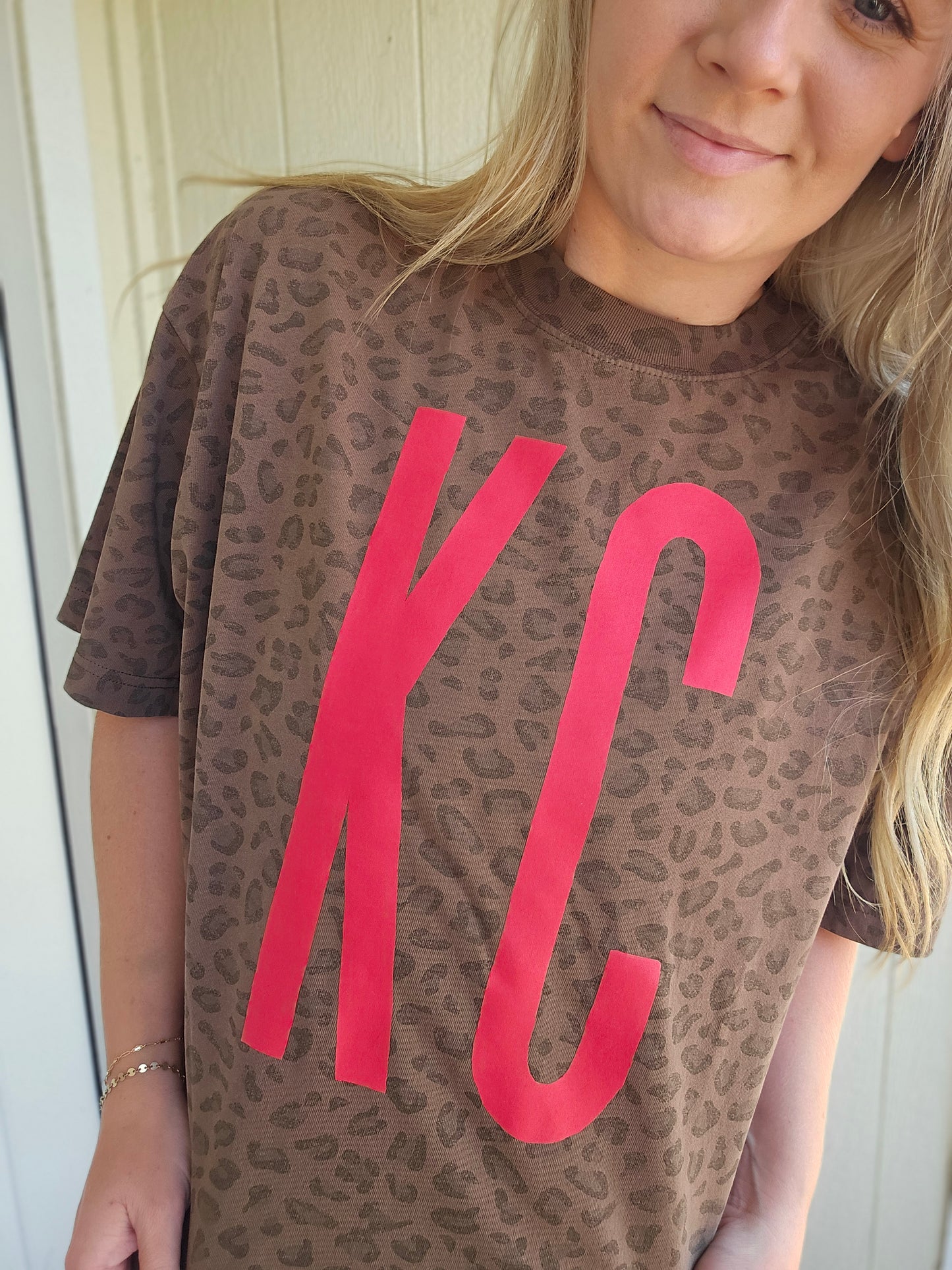 KC TALL Brown Leopard Oversized Vintage Wash Tee