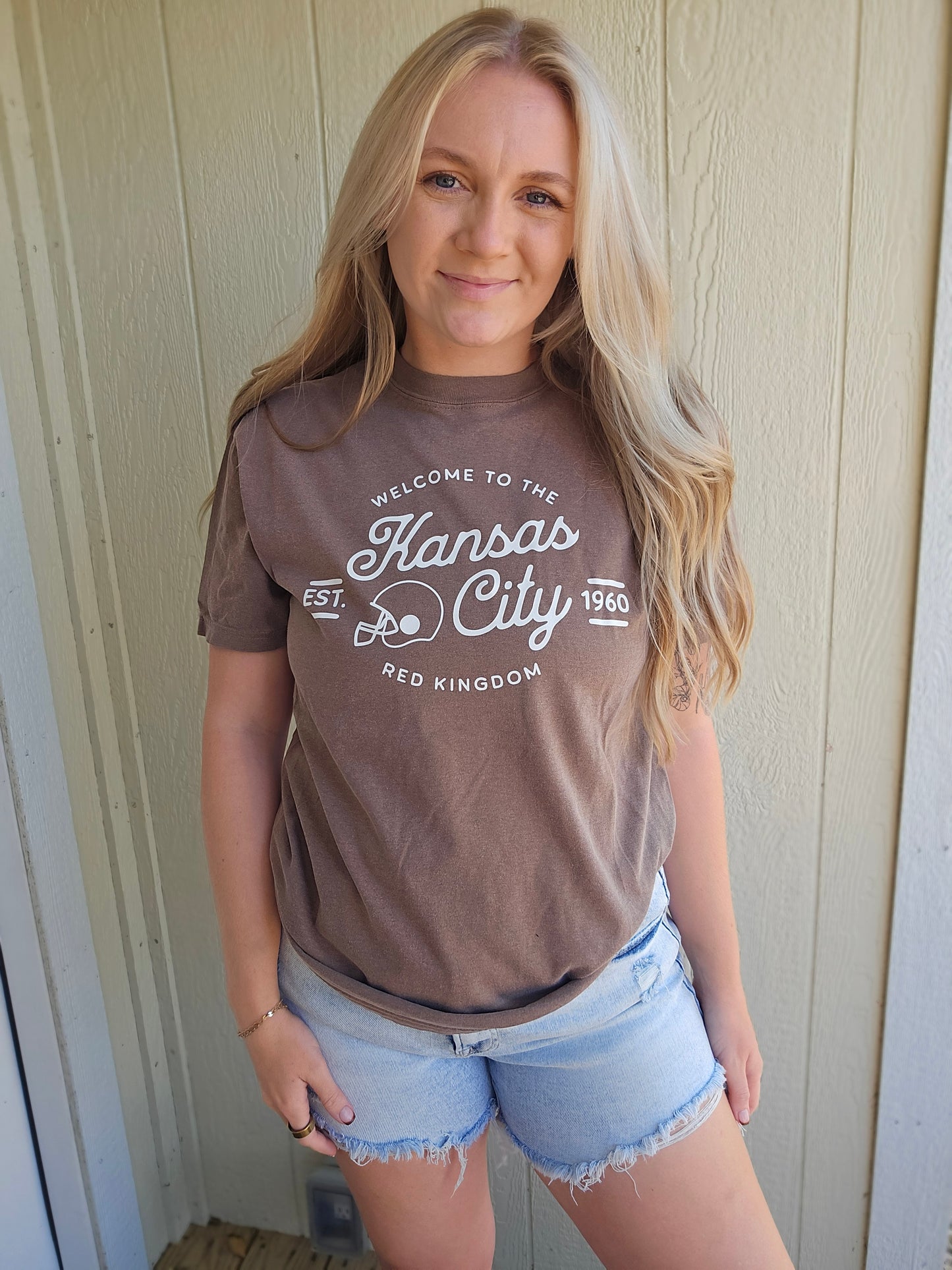 KC KINGDOM Retro Espresso Vintage Wash Tee