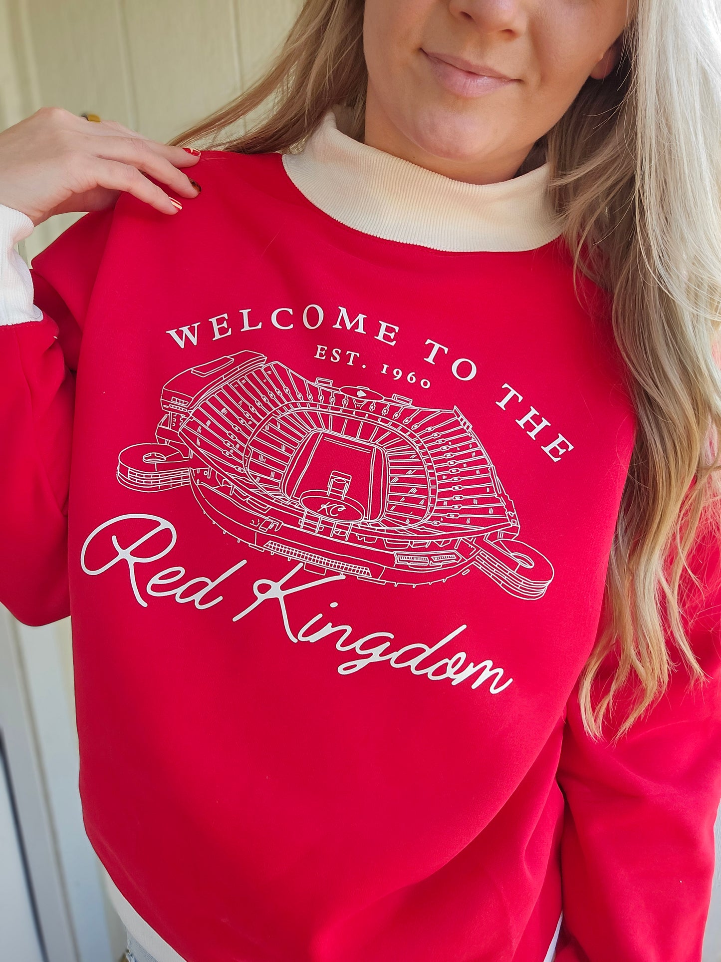 RED KINGDOM Red/White Two-Tone Red Mockneck Sweatshirt