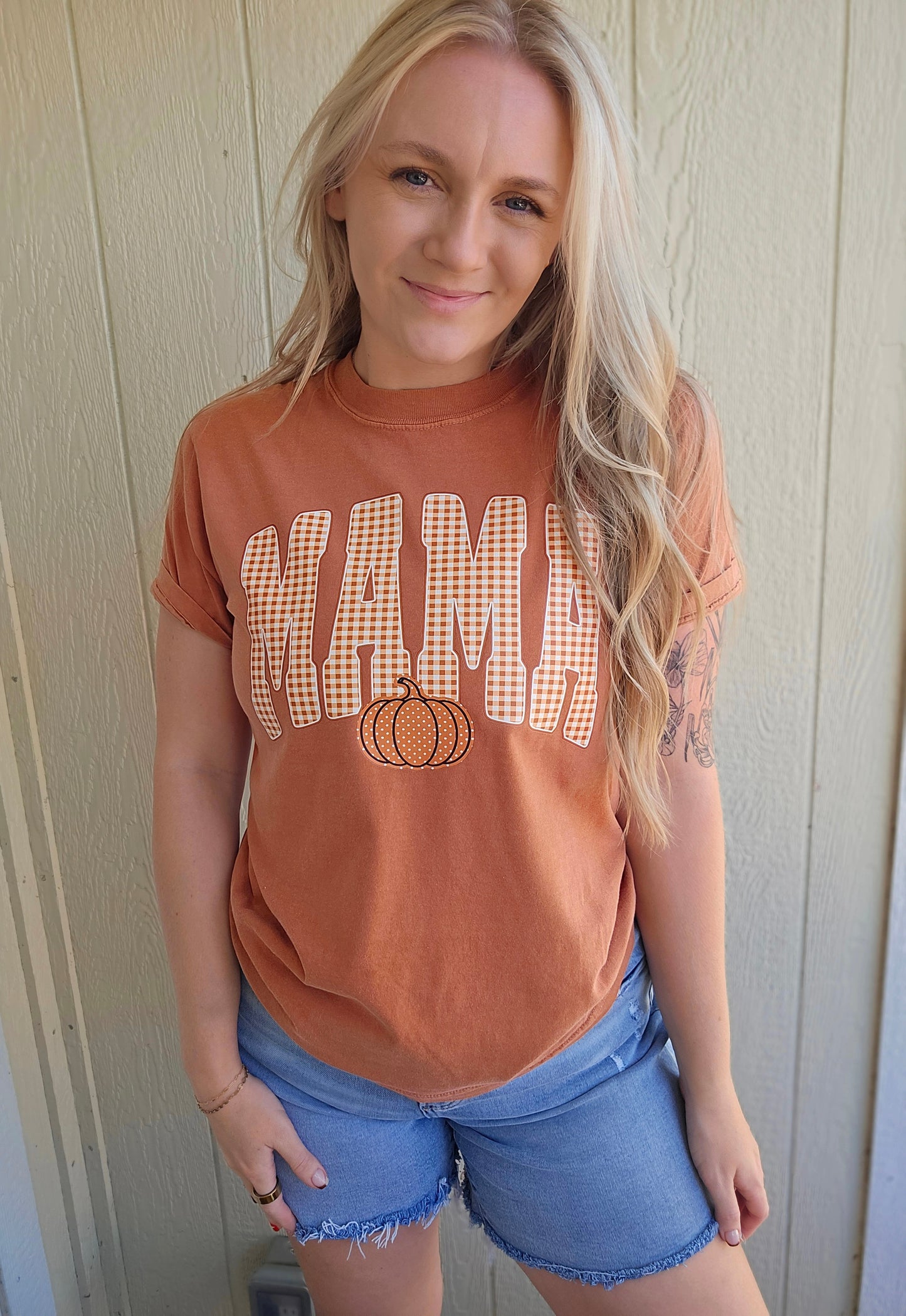 MAMA GINGHAM Rust Vintage Wash Tee
