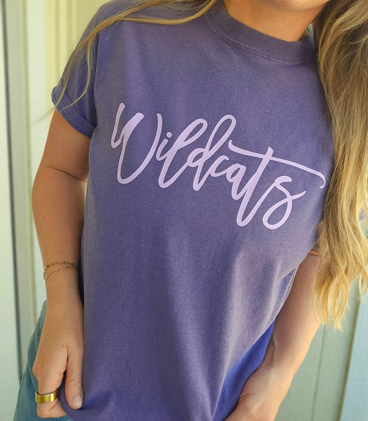 WILDCATS Script Deep Purple Vintage Wash Tee