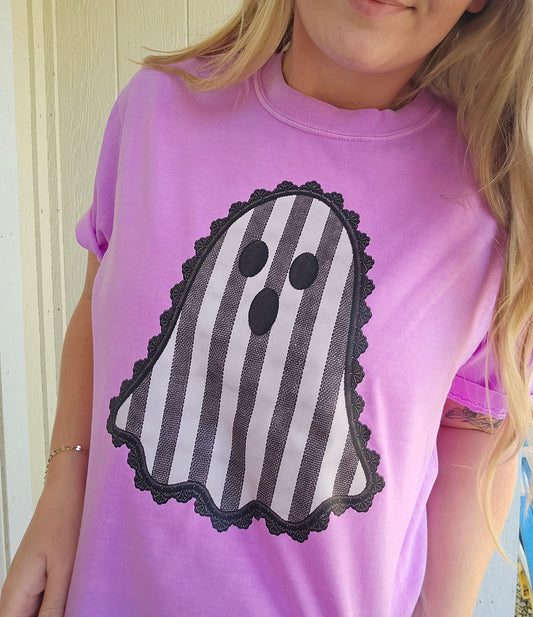 LACE STRIPED GHOST Neon Purple Vintage Wash Tee