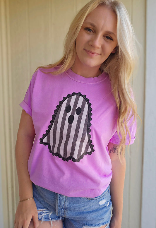 LACE STRIPED GHOST Neon Purple Vintage Wash Tee