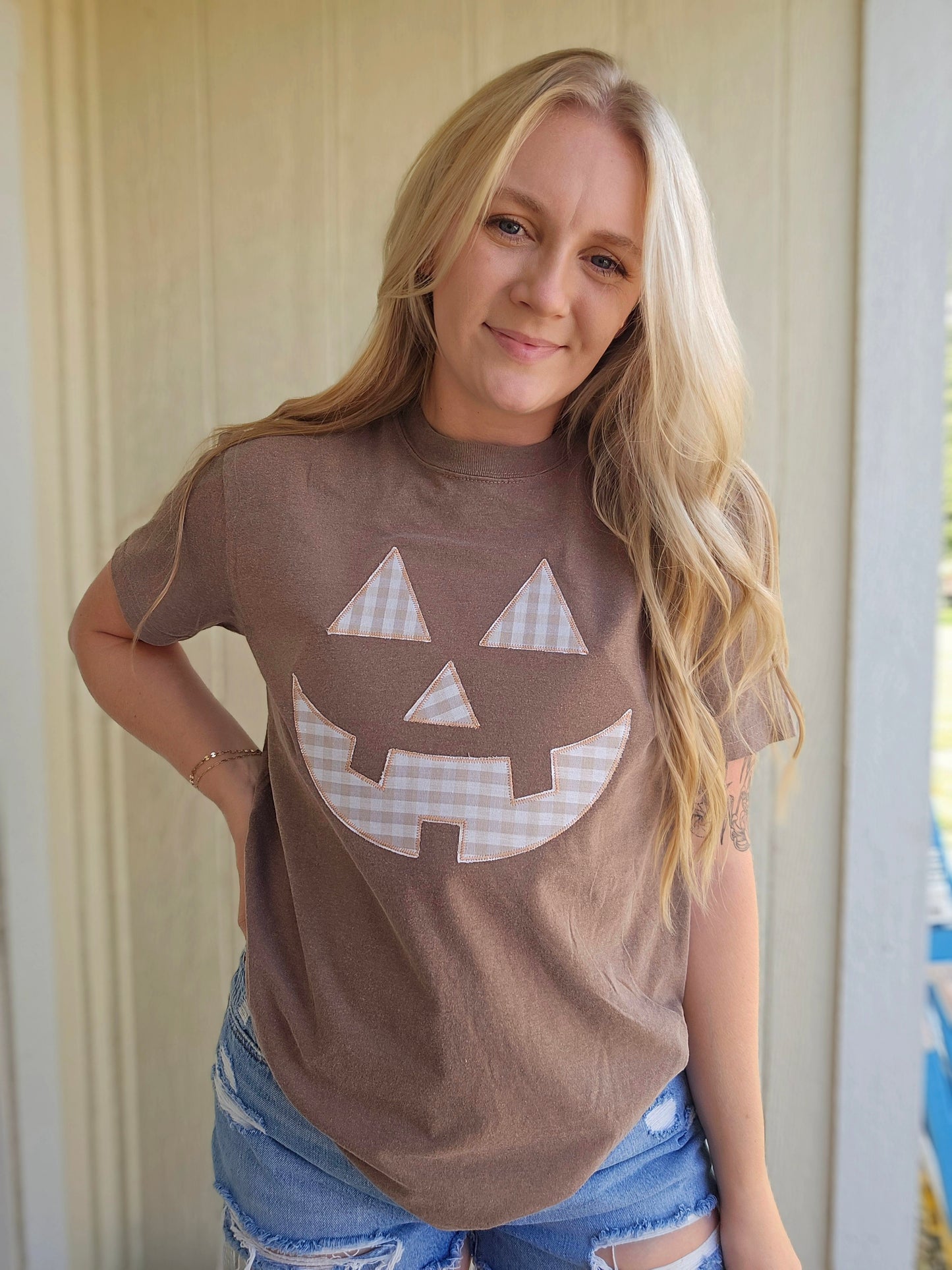 GINGHAM PUMPKIN Applique Embroidered Short Sleeve Tee