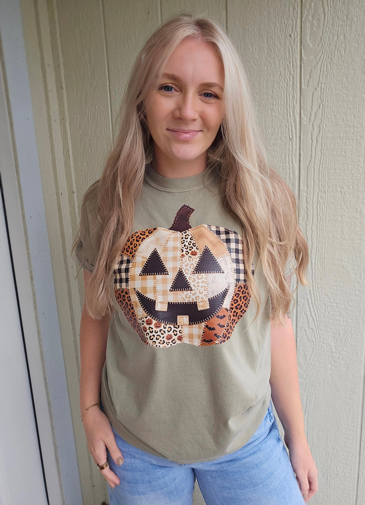 PUMPKIN PATCHWORK Khaki Vintage Wash Tee