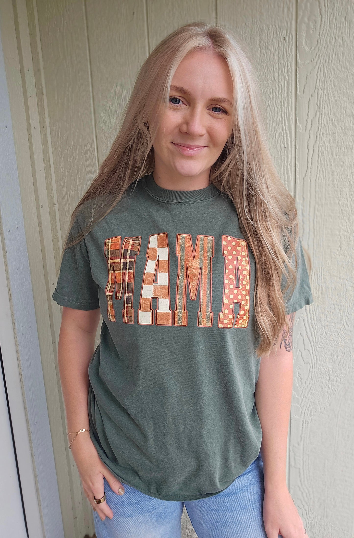 MAMA FALL PLAID Olive Vintage Wash Tee