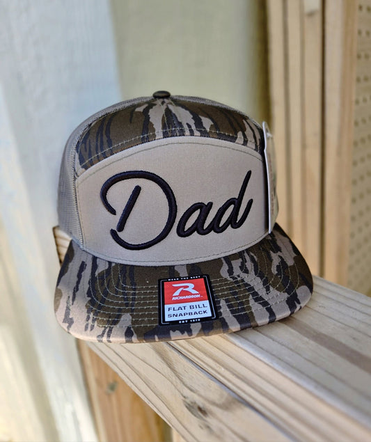 DAD SCRIPT Bottomland Camo Puff Embroidered Snapback